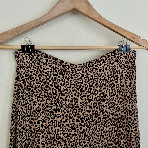 REFORMATION Bia Leopard Print Midi Skirt in Bengal Brown - Picture 7 of 10